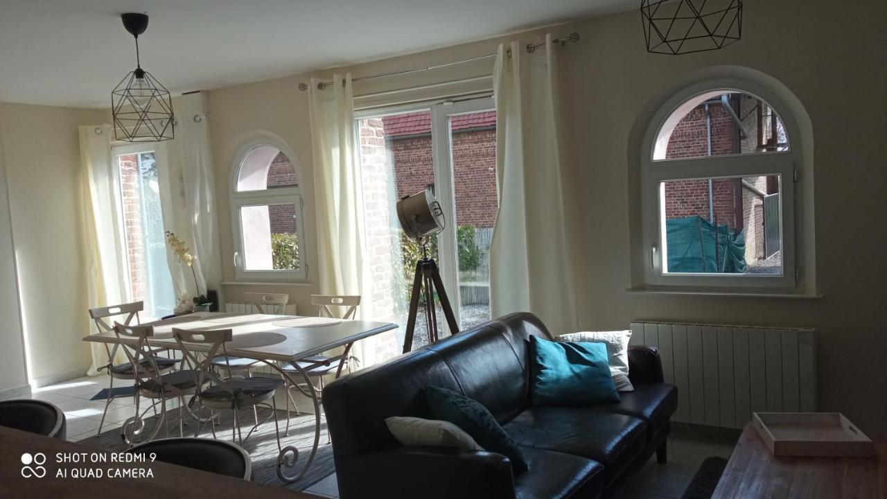 Au Bonheur Des Anes - Gite Topaze Le Quesnoy-en-Santerre المظهر الخارجي الصورة